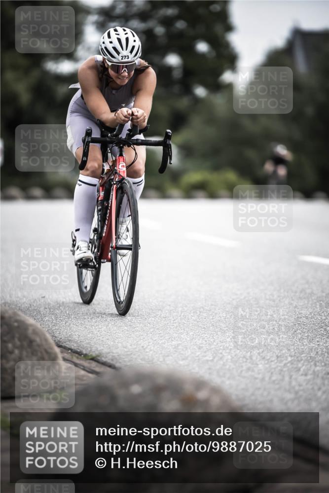 21.06.2026 - 29. Vierlanden-Triathlon H.Heesch http://msf.ph/oto/9887025 21.06.2026 10:43:01 Radfahren 122, 157, 273 meine-sportfotos.de