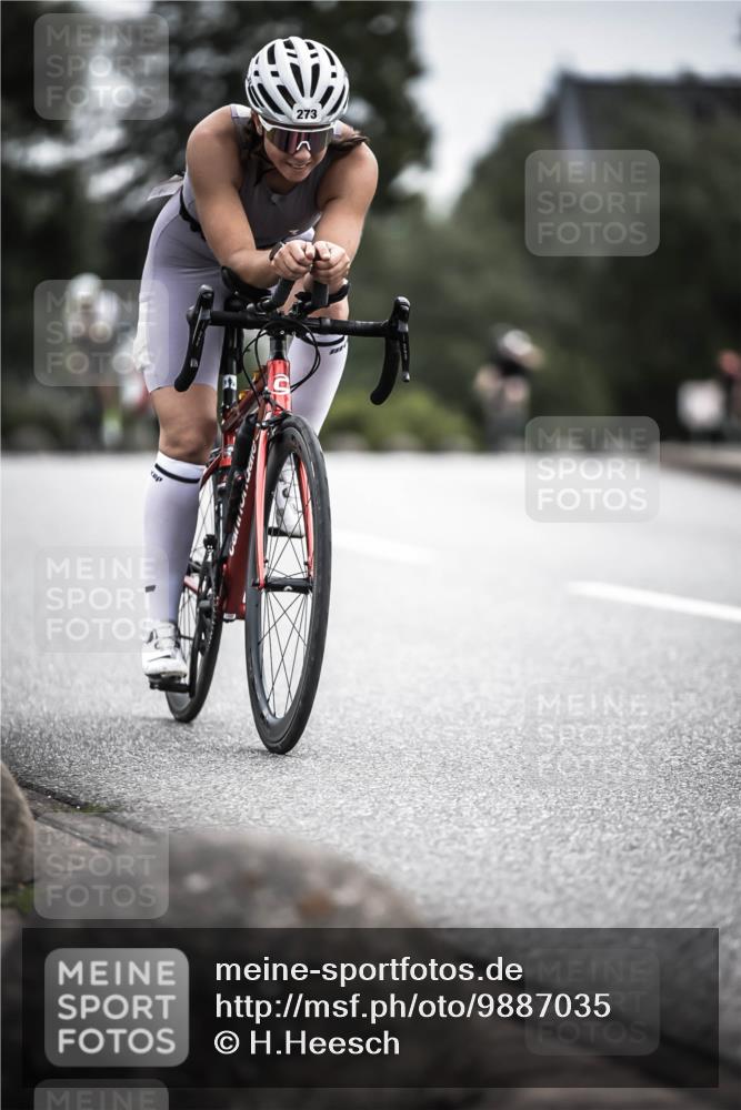 21.06.2026 - 29. Vierlanden-Triathlon H.Heesch http://msf.ph/oto/9887035 21.06.2026 10:43:02 Radfahren 122, 157, 273 meine-sportfotos.de