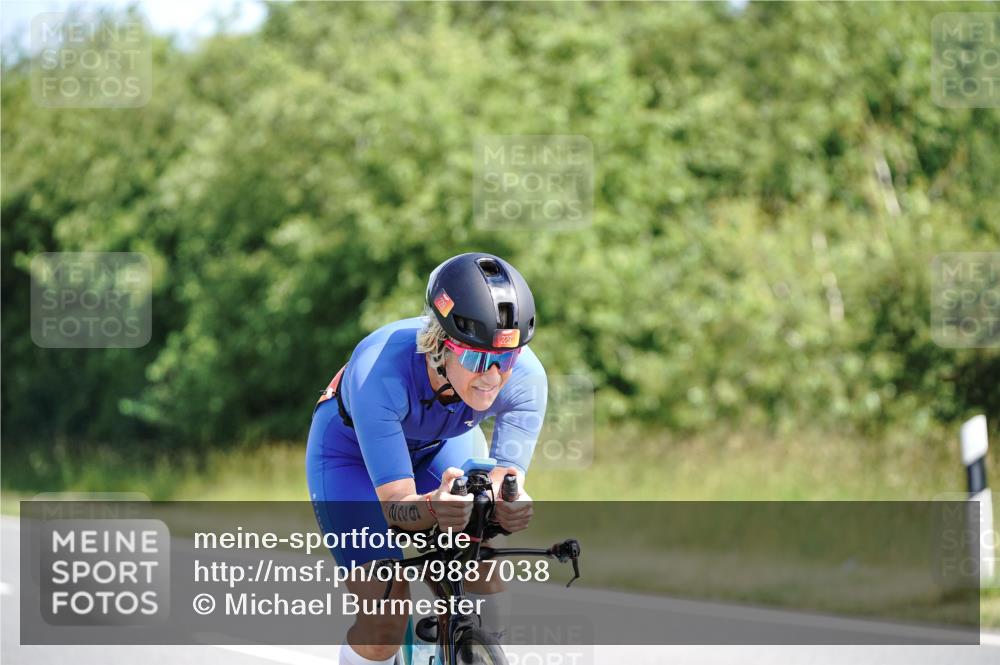 21.06.2026 - Viking Triathlon Michael Burmester http://msf.ph/oto/9887038 21.06.2026 11:30:33 Radfahren 152, 175, 229, 296, 405, 647 meine-sportfotos.de