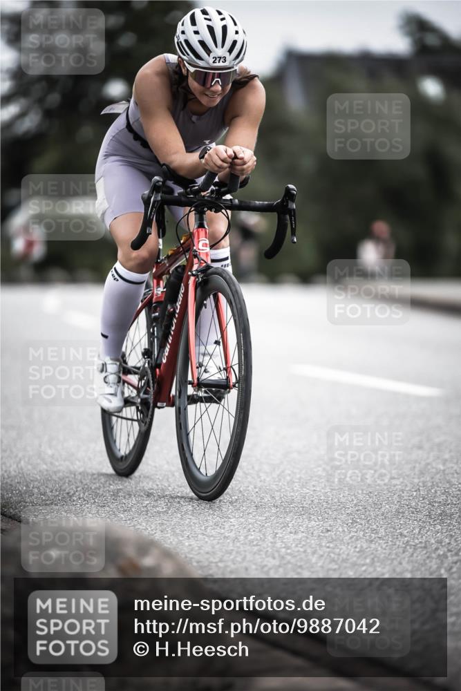 21.06.2026 - 29. Vierlanden-Triathlon H.Heesch http://msf.ph/oto/9887042 21.06.2026 10:43:02 Radfahren 122, 157, 273 meine-sportfotos.de