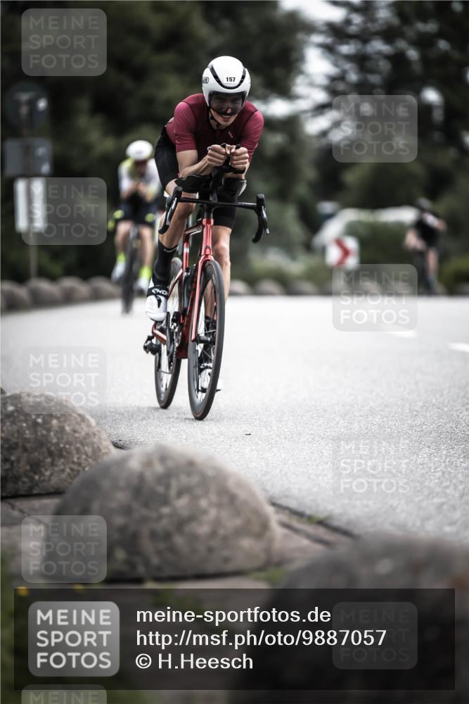 21.06.2026 - 29. Vierlanden-Triathlon H.Heesch http://msf.ph/oto/9887057 21.06.2026 10:43:04 Radfahren 122, 157, 273 meine-sportfotos.de