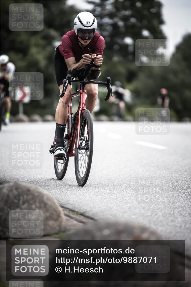 21.06.2026 - 29. Vierlanden-Triathlon H.Heesch http://msf.ph/oto/9887071 21.06.2026 10:43:04 Radfahren 122, 157, 273 meine-sportfotos.de