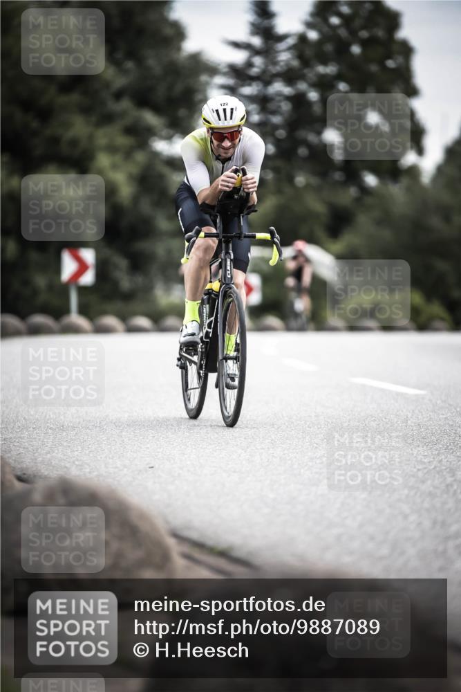 21.06.2026 - 29. Vierlanden-Triathlon H.Heesch http://msf.ph/oto/9887089 21.06.2026 10:43:06 Radfahren 19, 122, 157, 273 meine-sportfotos.de