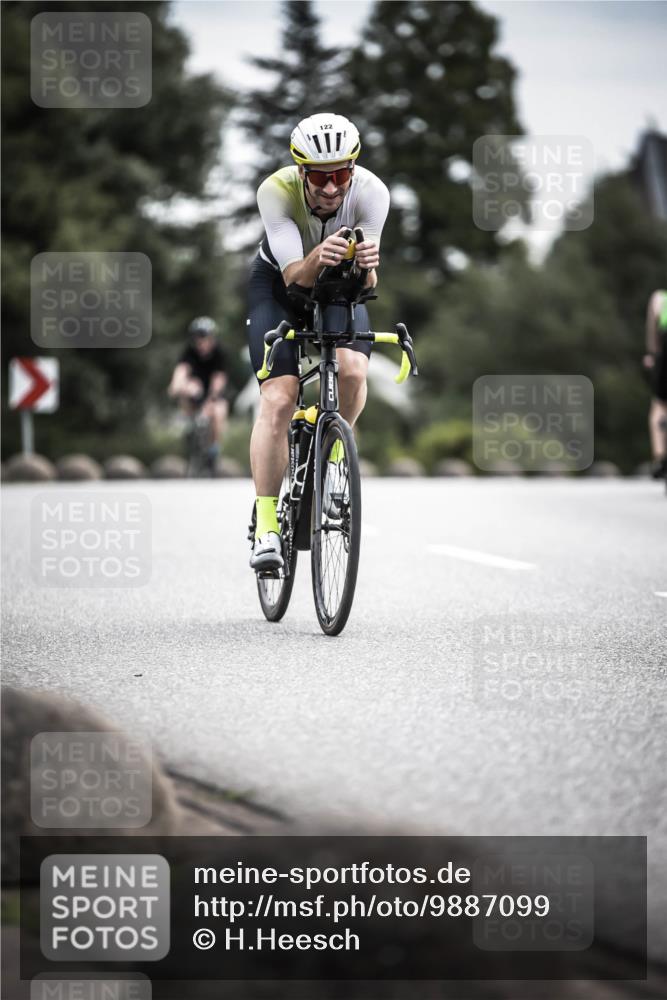 21.06.2026 - 29. Vierlanden-Triathlon H.Heesch http://msf.ph/oto/9887099 21.06.2026 10:43:06 Radfahren 19, 122, 157, 273 meine-sportfotos.de