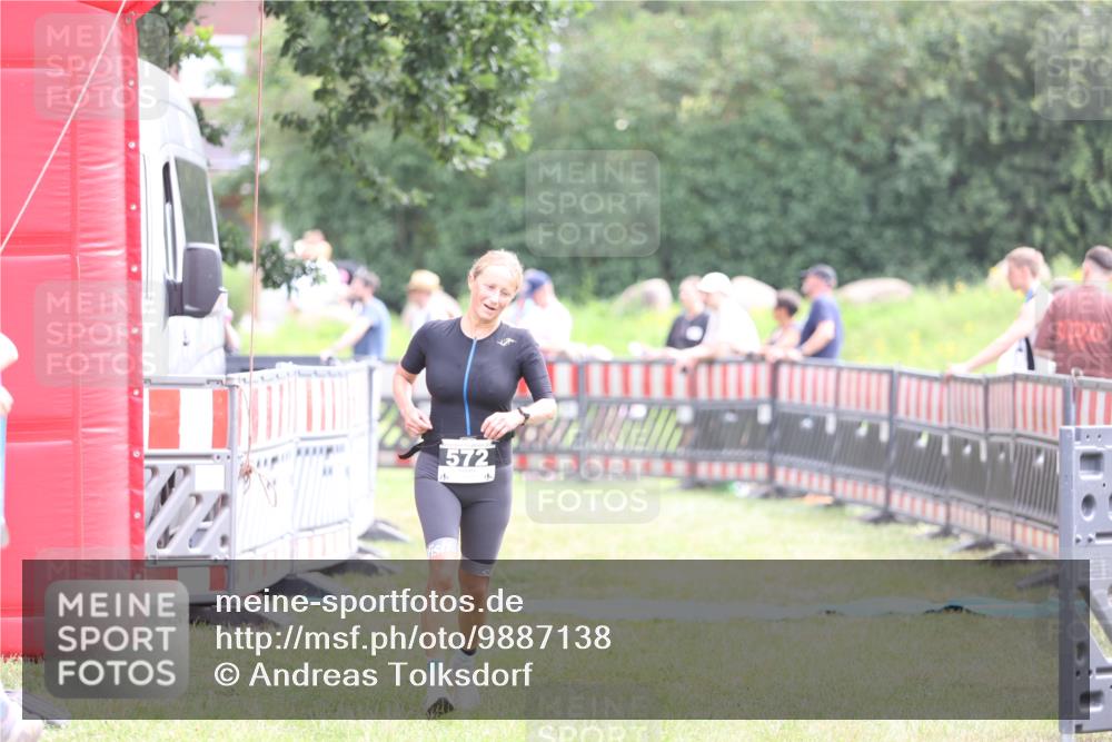 21.06.2026 - 29. Vierlanden-Triathlon Andreas Tolksdorf http://msf.ph/oto/9887138 21.06.2026 11:34:41 Ziel 561, 572, 608, 561, 572, 608 meine-sportfotos.de