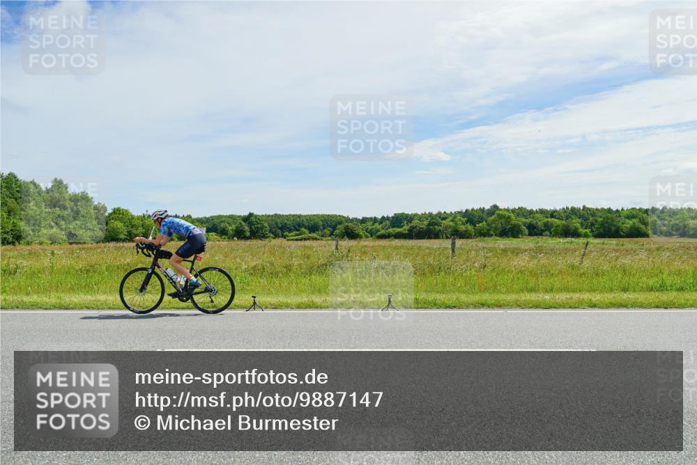 21.06.2026 - Viking Triathlon Michael Burmester http://msf.ph/oto/9887147 21.06.2026 11:55:26 Radfahren 7, 21, 147, 183, 318, 342, 443, 457, 609, 666, 666 meine-sportfotos.de
