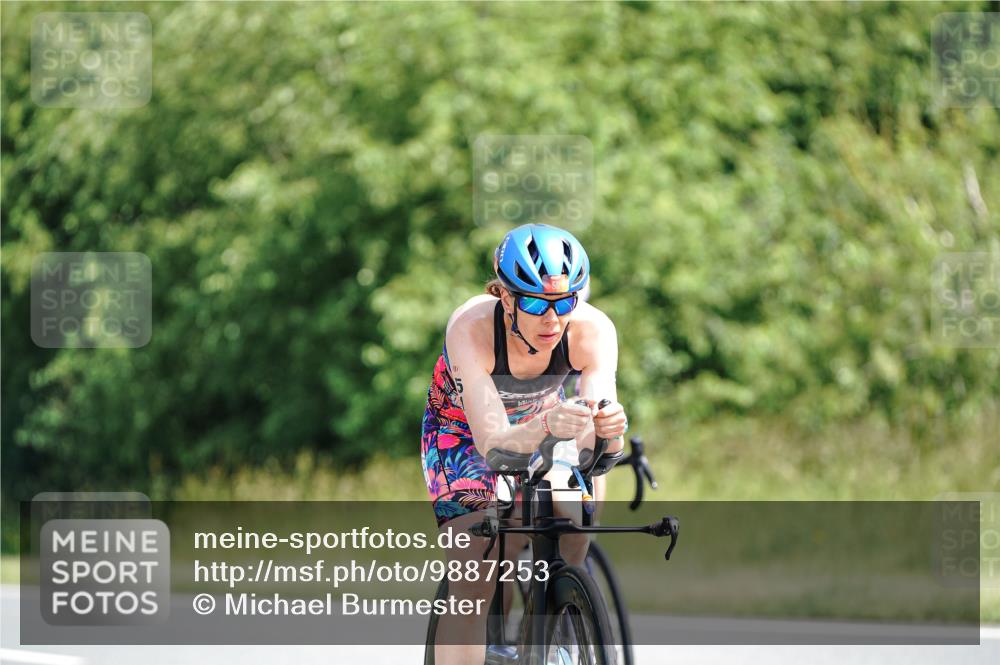21.06.2026 - Viking Triathlon Michael Burmester http://msf.ph/oto/9887253 21.06.2026 11:32:29 Radfahren 22, 33, 114, 151, 153, 168, 193, 351, 392, 398, 400, 415, 447, 511, 530, 627, 636, 637, 666 meine-sportfotos.de