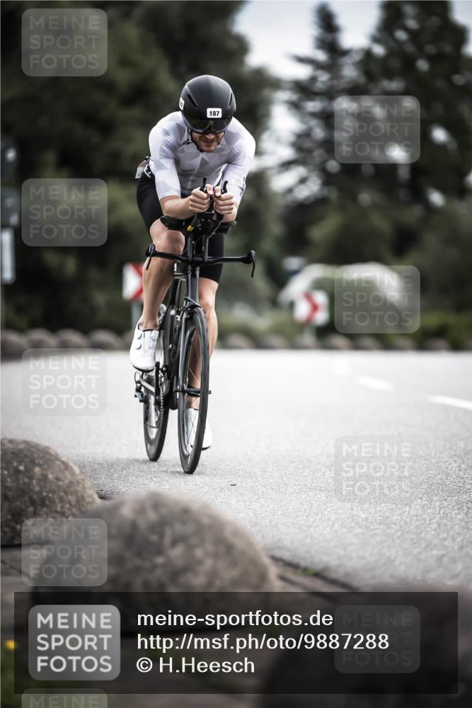 21.06.2026 - 29. Vierlanden-Triathlon H.Heesch http://msf.ph/oto/9887288 21.06.2026 10:43:26 Radfahren 130, 156, 187 meine-sportfotos.de