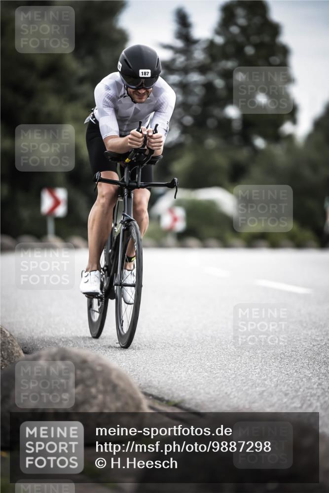 21.06.2026 - 29. Vierlanden-Triathlon H.Heesch http://msf.ph/oto/9887298 21.06.2026 10:43:26 Radfahren 130, 156, 187 meine-sportfotos.de