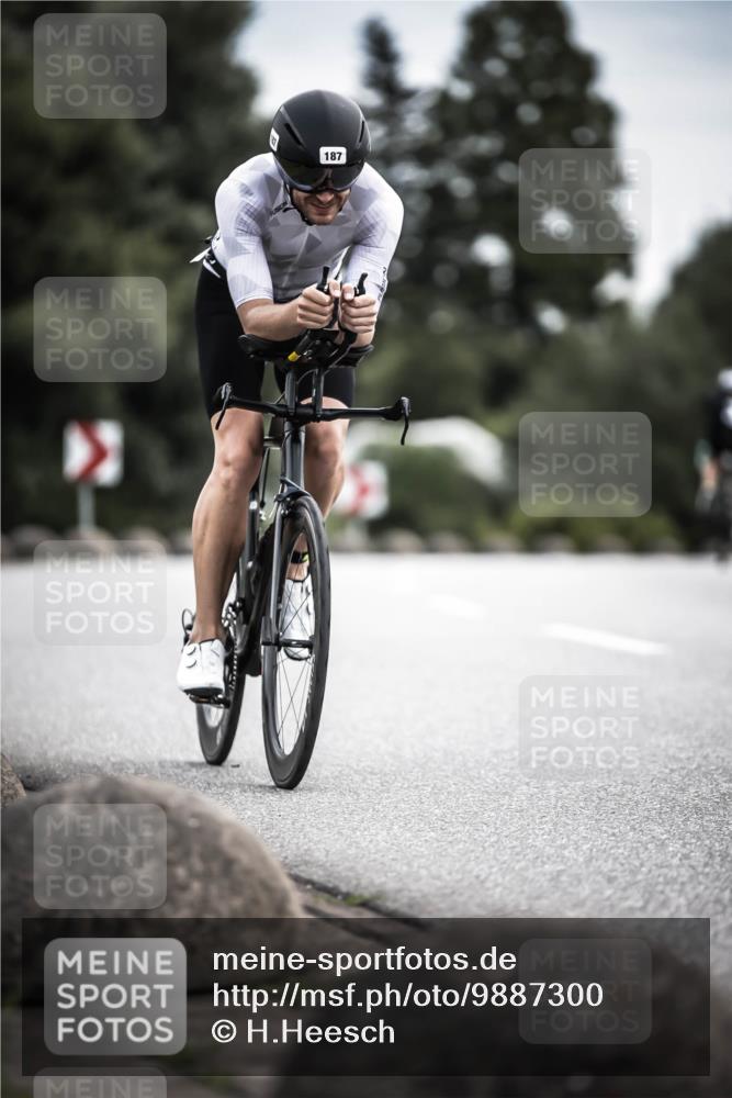 21.06.2026 - 29. Vierlanden-Triathlon H.Heesch http://msf.ph/oto/9887300 21.06.2026 10:43:26 Radfahren 130, 156, 187 meine-sportfotos.de