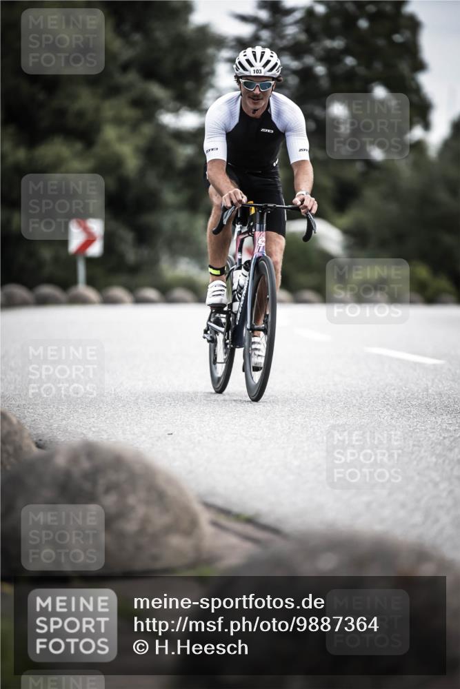 21.06.2026 - 29. Vierlanden-Triathlon H.Heesch http://msf.ph/oto/9887364 21.06.2026 10:43:39 Radfahren 103, 224, 230 meine-sportfotos.de
