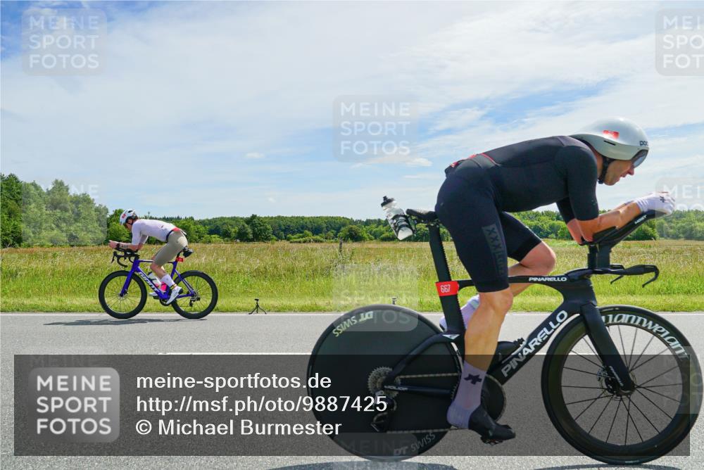 21.06.2026 - Viking Triathlon Michael Burmester http://msf.ph/oto/9887425 21.06.2026 11:58:16 Radfahren 48, 192, 192, 221, 223, 232, 430, 605, 654, 667 meine-sportfotos.de