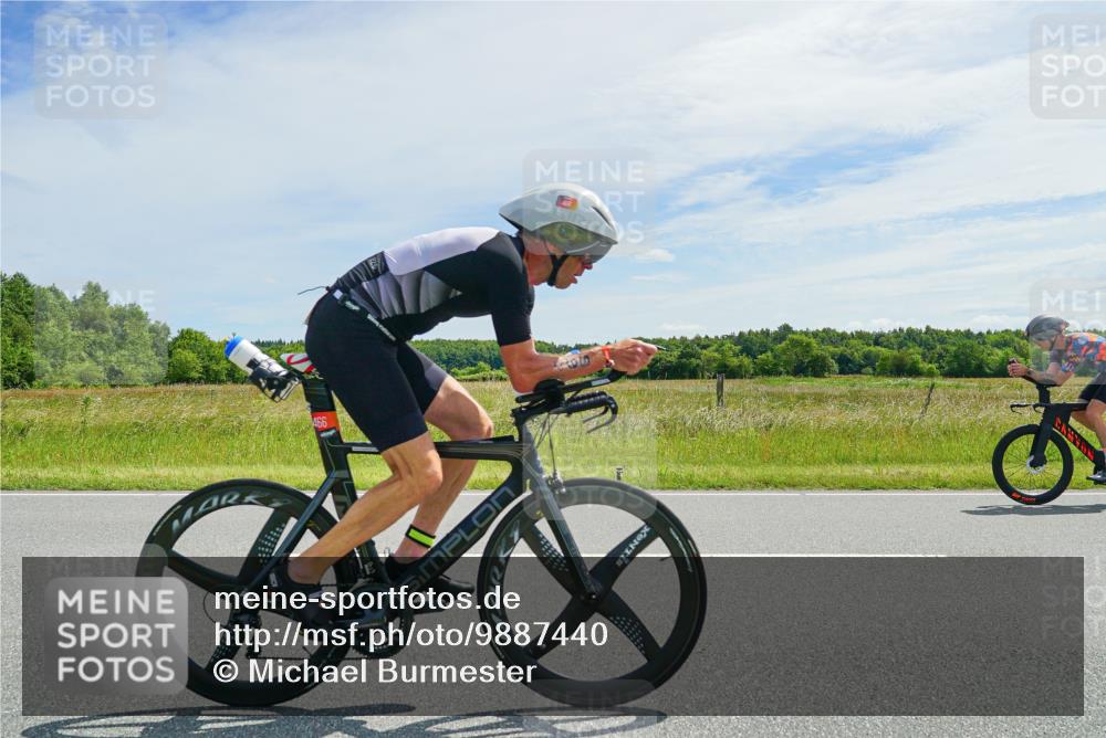 21.06.2026 - Viking Triathlon Michael Burmester http://msf.ph/oto/9887440 21.06.2026 11:58:34 Radfahren 5, 36, 36, 48, 139, 164, 192, 208, 208, 221, 223, 232, 251, 278, 312, 353, 358, 466, 494, 517, 563, 635 meine-sportfotos.de