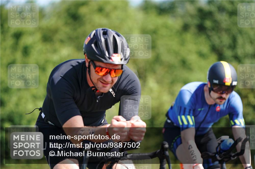 21.06.2026 - Viking Triathlon Michael Burmester http://msf.ph/oto/9887502 21.06.2026 11:33:14 Radfahren 69, 85, 107, 265, 274, 339, 376, 377, 389, 403, 421, 423, 452, 457, 486, 487, 497, 516, 520, 521, 574 meine-sportfotos.de