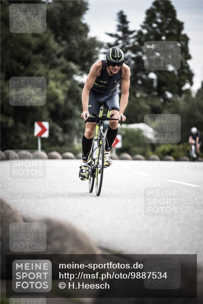 21.06.2026 - 29. Vierlanden-Triathlon H.Heesch http://msf.ph/oto/9887534 21.06.2026 10:44:24 Radfahren 131, 356, 399, 409, 434, 459, 468 meine-sportfotos.de