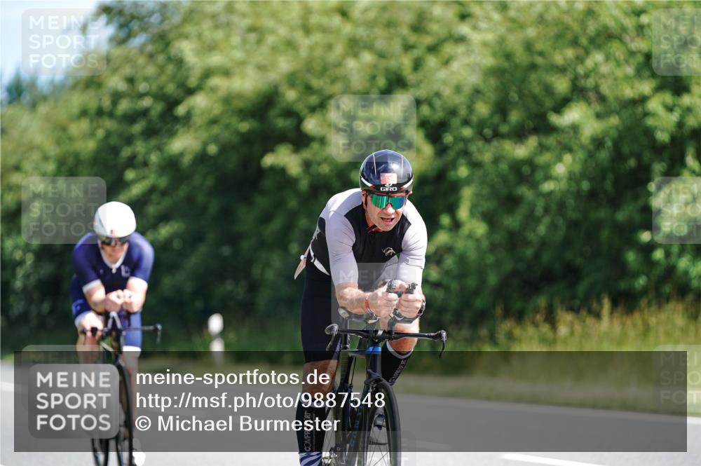 21.06.2026 - Viking Triathlon Michael Burmester http://msf.ph/oto/9887548 21.06.2026 11:33:31 Radfahren 85, 339, 376, 389, 403, 453, 453, 457, 486, 487, 487, 496, 506, 520, 521 meine-sportfotos.de