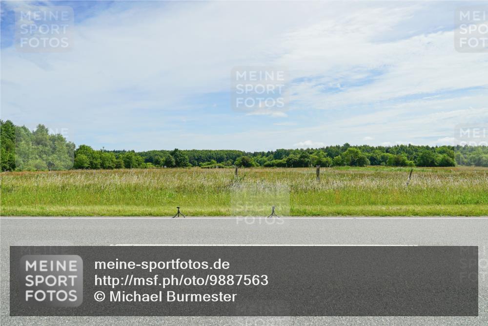 21.06.2026 - Viking Triathlon Michael Burmester http://msf.ph/oto/9887563 21.06.2026 12:00:33 Radfahren 42, 200, 285, 332, 404, 543, 568, 604, 623, 639, 639 meine-sportfotos.de