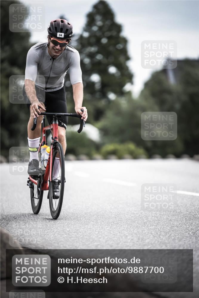 21.06.2026 - 29. Vierlanden-Triathlon H.Heesch http://msf.ph/oto/9887700 21.06.2026 10:44:50 Radfahren 34, 59, 191, 419, 452, 474 meine-sportfotos.de