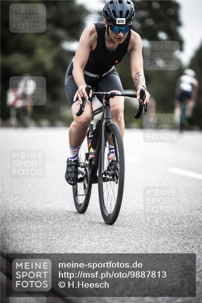 21.06.2026 - 29. Vierlanden-Triathlon H.Heesch http://msf.ph/oto/9887813 21.06.2026 12:11:36 Radfahren 230, 846, 870, 881, 885 meine-sportfotos.de