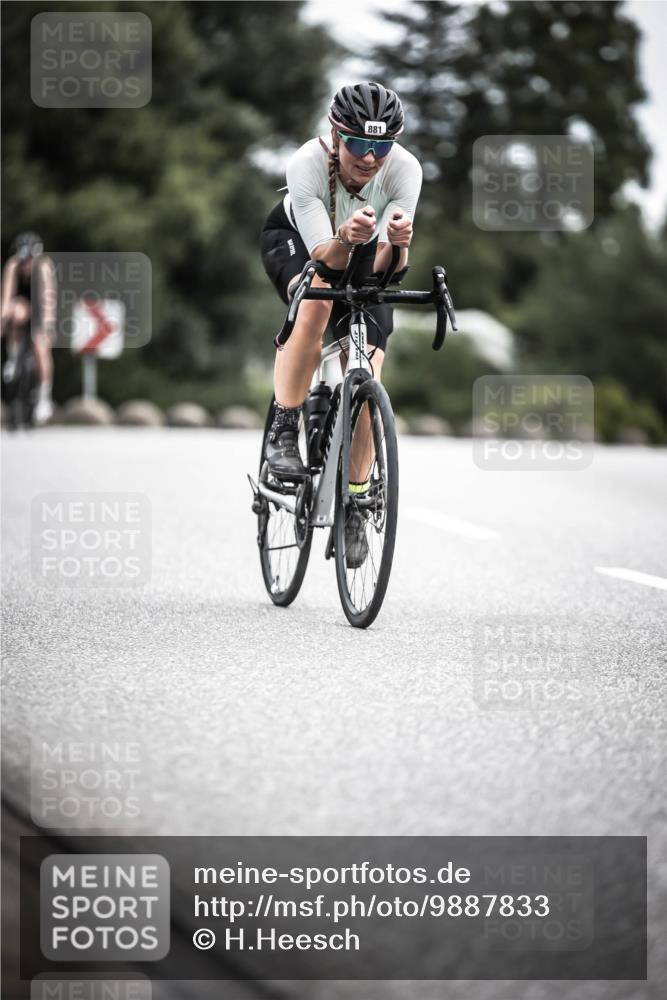 21.06.2026 - 29. Vierlanden-Triathlon H.Heesch http://msf.ph/oto/9887833 21.06.2026 12:11:39 Radfahren 870, 881, 885 meine-sportfotos.de