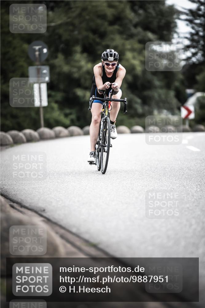 21.06.2026 - 29. Vierlanden-Triathlon H.Heesch http://msf.ph/oto/9887951 21.06.2026 12:12:09 Radfahren 294, 701, 864, 873, 1358 meine-sportfotos.de