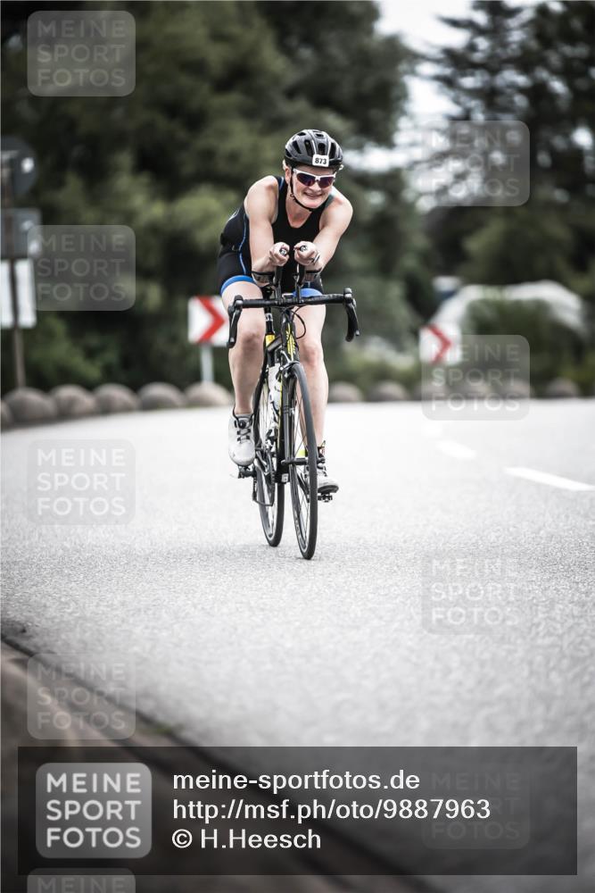21.06.2026 - 29. Vierlanden-Triathlon H.Heesch http://msf.ph/oto/9887963 21.06.2026 12:12:09 Radfahren 294, 701, 864, 873, 1358 meine-sportfotos.de
