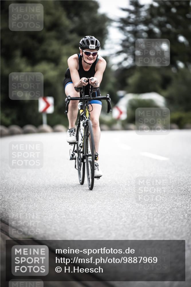 21.06.2026 - 29. Vierlanden-Triathlon H.Heesch http://msf.ph/oto/9887969 21.06.2026 12:12:10 Radfahren 294, 701, 864, 873, 1358 meine-sportfotos.de