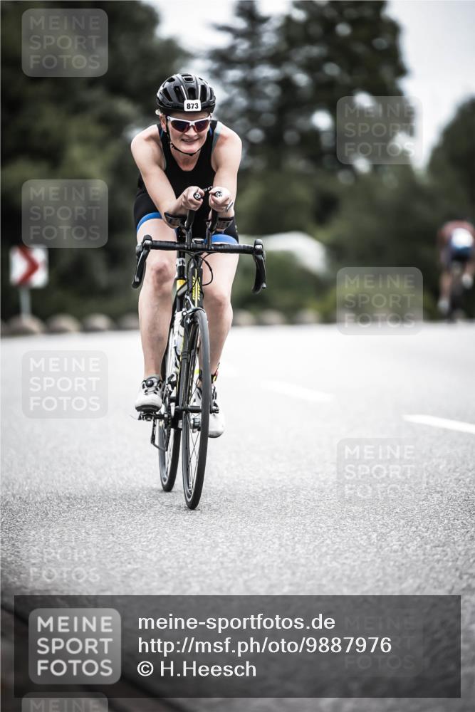 21.06.2026 - 29. Vierlanden-Triathlon H.Heesch http://msf.ph/oto/9887976 21.06.2026 12:12:10 Radfahren 294, 701, 864, 873, 1358 meine-sportfotos.de