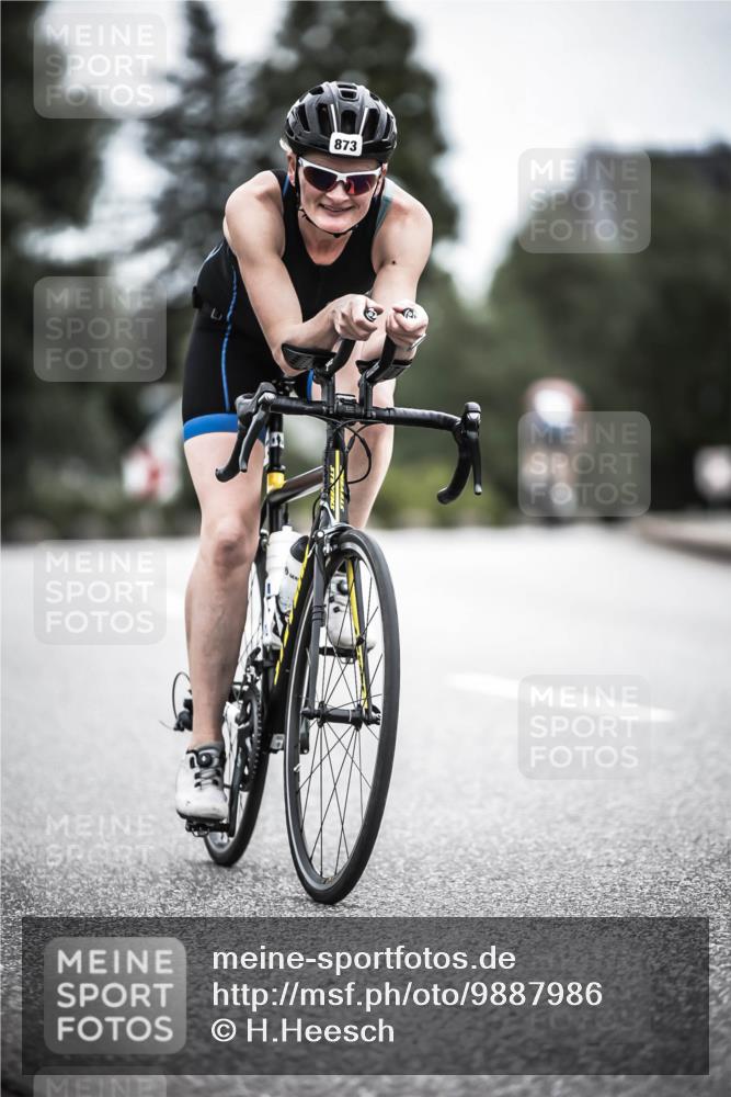 21.06.2026 - 29. Vierlanden-Triathlon H.Heesch http://msf.ph/oto/9887986 21.06.2026 12:12:10 Radfahren 294, 701, 864, 873, 1358 meine-sportfotos.de