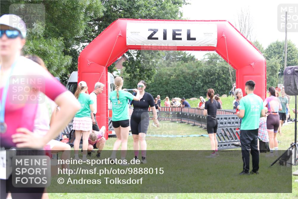 21.06.2026 - 29. Vierlanden-Triathlon Andreas Tolksdorf http://msf.ph/oto/9888015 21.06.2026 11:39:46 Ziel 481, 548, 568, 481, 548, 568 meine-sportfotos.de