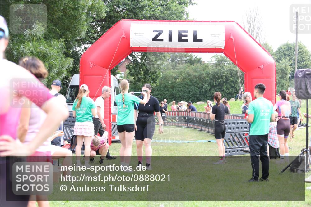 21.06.2026 - 29. Vierlanden-Triathlon Andreas Tolksdorf http://msf.ph/oto/9888021 21.06.2026 11:39:47 Ziel 481, 548, 568, 481, 548, 568 meine-sportfotos.de