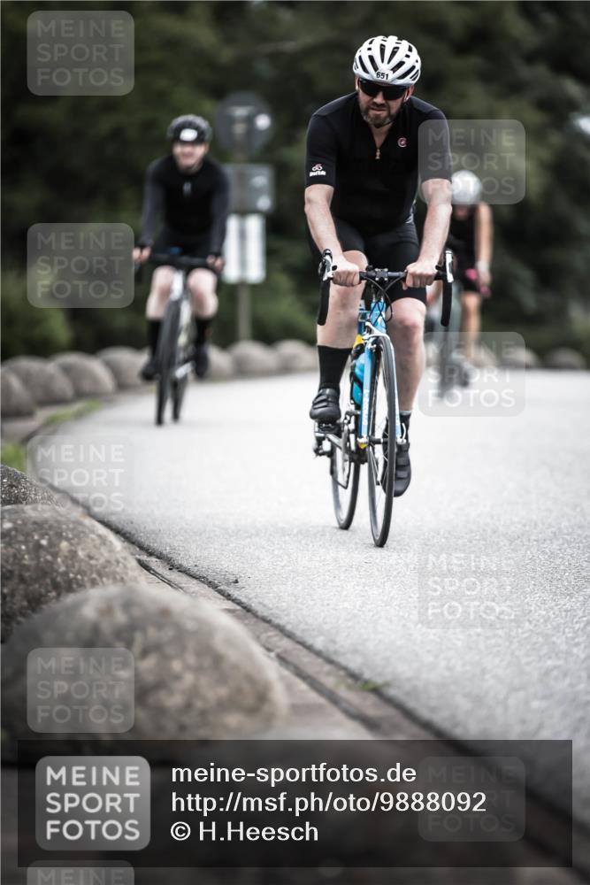 21.06.2026 - 29. Vierlanden-Triathlon H.Heesch http://msf.ph/oto/9888092 21.06.2026 12:14:04 Radfahren 651, 741, 890 meine-sportfotos.de