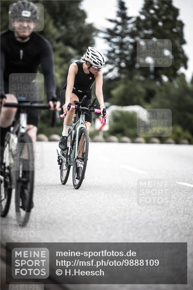21.06.2026 - 29. Vierlanden-Triathlon H.Heesch http://msf.ph/oto/9888109 21.06.2026 12:14:06 Radfahren 651, 741, 890 meine-sportfotos.de