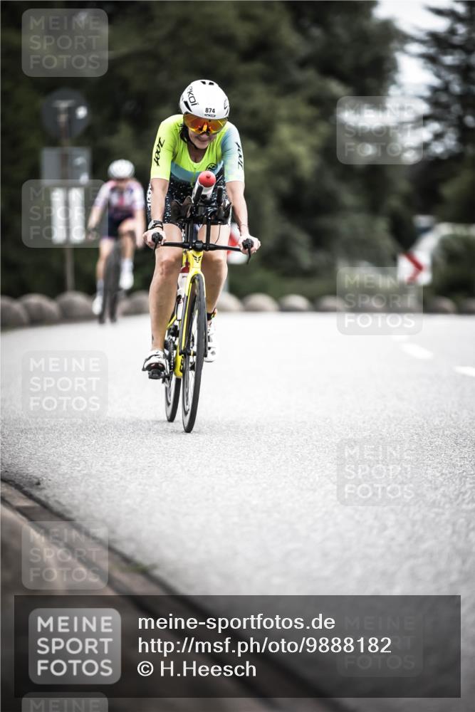 21.06.2026 - 29. Vierlanden-Triathlon H.Heesch http://msf.ph/oto/9888182 21.06.2026 12:15:29 Radfahren 236, 842, 849, 874 meine-sportfotos.de