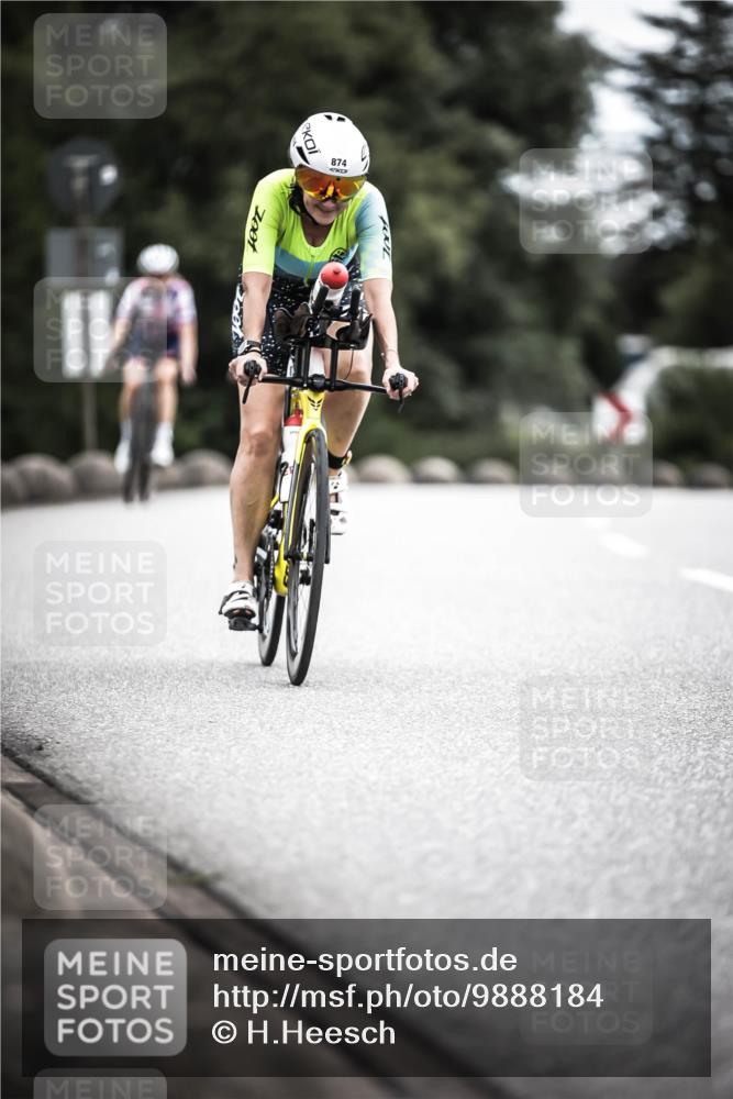 21.06.2026 - 29. Vierlanden-Triathlon H.Heesch http://msf.ph/oto/9888184 21.06.2026 12:15:29 Radfahren 236, 842, 849, 874 meine-sportfotos.de