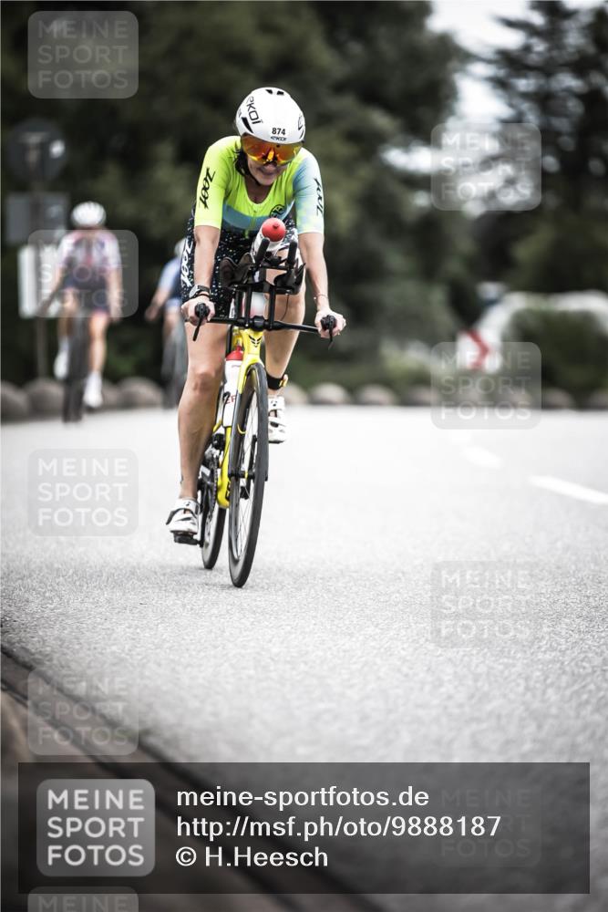 21.06.2026 - 29. Vierlanden-Triathlon H.Heesch http://msf.ph/oto/9888187 21.06.2026 12:15:29 Radfahren 236, 842, 849, 874 meine-sportfotos.de