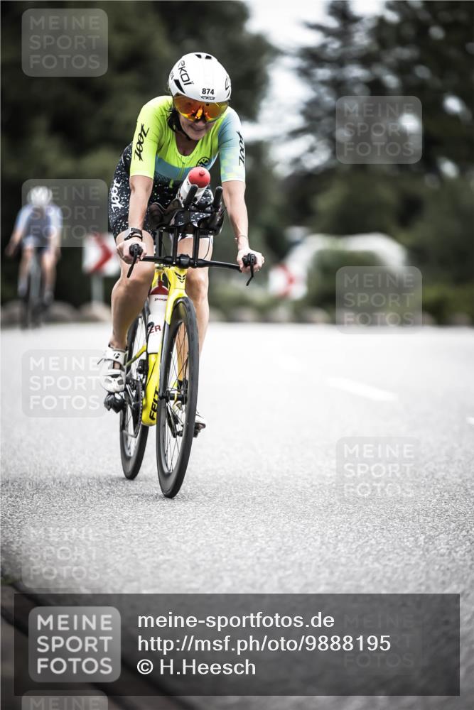 21.06.2026 - 29. Vierlanden-Triathlon H.Heesch http://msf.ph/oto/9888195 21.06.2026 12:15:30 Radfahren 236, 842, 849, 874 meine-sportfotos.de