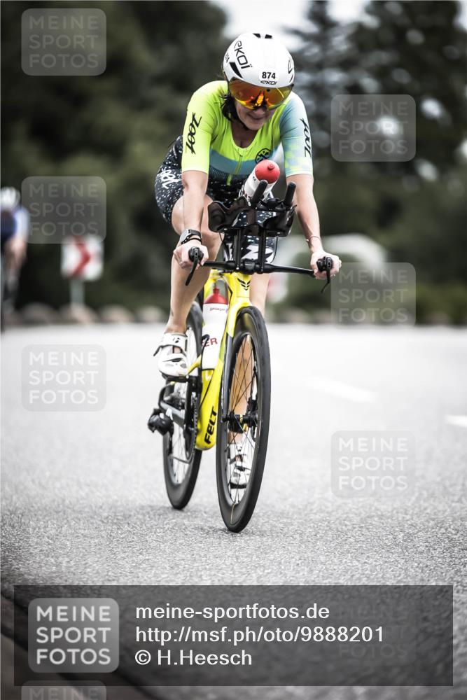 21.06.2026 - 29. Vierlanden-Triathlon H.Heesch http://msf.ph/oto/9888201 21.06.2026 12:15:30 Radfahren 236, 842, 849, 874 meine-sportfotos.de