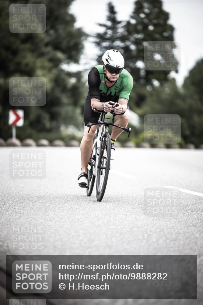 21.06.2026 - 29. Vierlanden-Triathlon H.Heesch http://msf.ph/oto/9888282 21.06.2026 12:15:44 Radfahren 685, 891, 930 meine-sportfotos.de