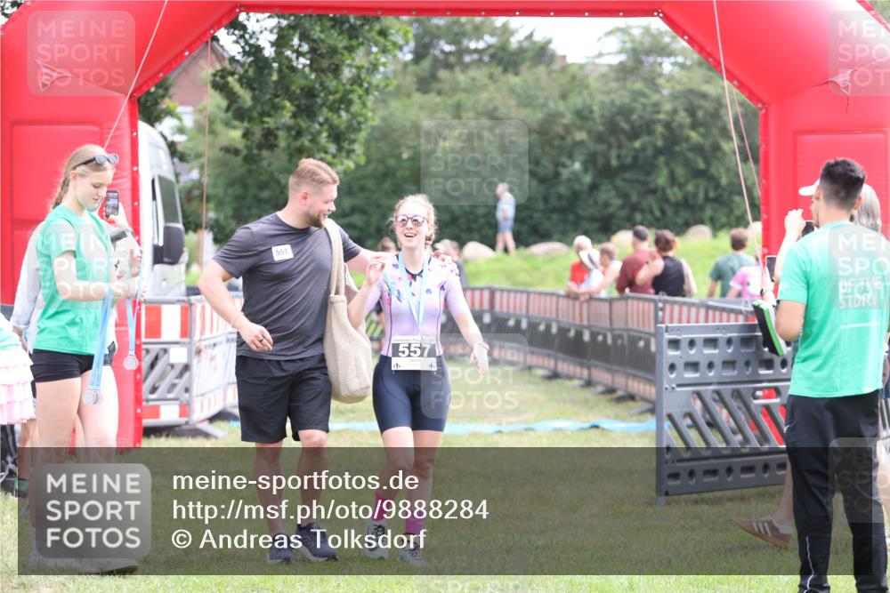 21.06.2026 - 29. Vierlanden-Triathlon Andreas Tolksdorf http://msf.ph/oto/9888284 21.06.2026 11:41:42 Ziel 205, 563, 590, 205, 563, 590 meine-sportfotos.de