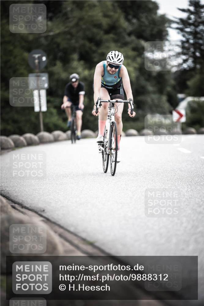 21.06.2026 - 29. Vierlanden-Triathlon H.Heesch http://msf.ph/oto/9888312 21.06.2026 12:15:52 Radfahren 685, 818, 833, 852 meine-sportfotos.de