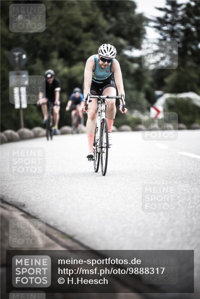 21.06.2026 - 29. Vierlanden-Triathlon H.Heesch http://msf.ph/oto/9888317 21.06.2026 12:15:53 Radfahren 685, 818, 833, 852 meine-sportfotos.de