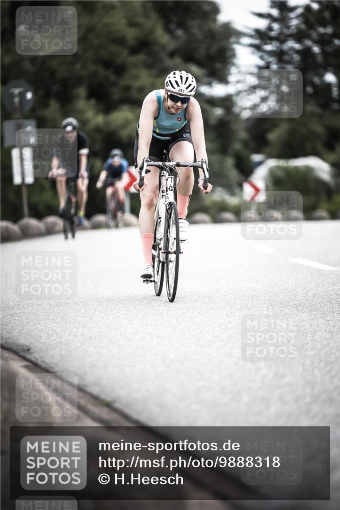 21.06.2026 - 29. Vierlanden-Triathlon H.Heesch http://msf.ph/oto/9888318 21.06.2026 12:15:53 Radfahren 685, 818, 833, 852 meine-sportfotos.de