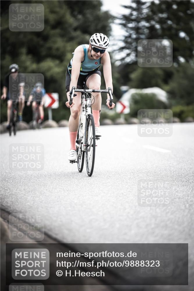 21.06.2026 - 29. Vierlanden-Triathlon H.Heesch http://msf.ph/oto/9888323 21.06.2026 12:15:53 Radfahren 685, 818, 833, 852 meine-sportfotos.de