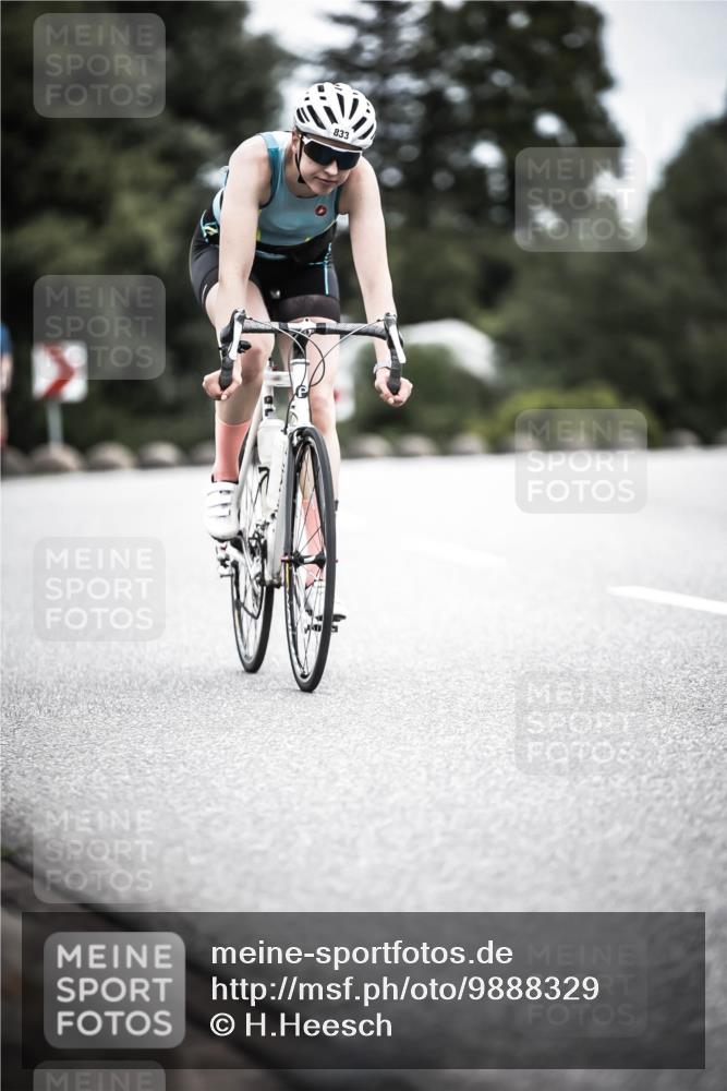 21.06.2026 - 29. Vierlanden-Triathlon H.Heesch http://msf.ph/oto/9888329 21.06.2026 12:15:53 Radfahren 685, 818, 833, 852 meine-sportfotos.de