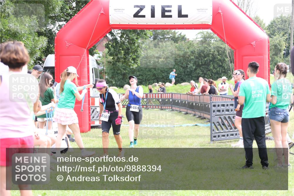 21.06.2026 - 29. Vierlanden-Triathlon Andreas Tolksdorf http://msf.ph/oto/9888394 21.06.2026 11:42:44 Ziel 515, 515 meine-sportfotos.de