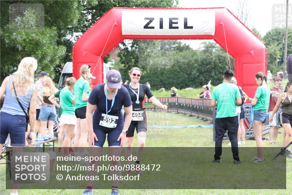 21.06.2026 - 29. Vierlanden-Triathlon Andreas Tolksdorf http://msf.ph/oto/9888472 21.06.2026 11:46:11 Ziel 502, 502 meine-sportfotos.de