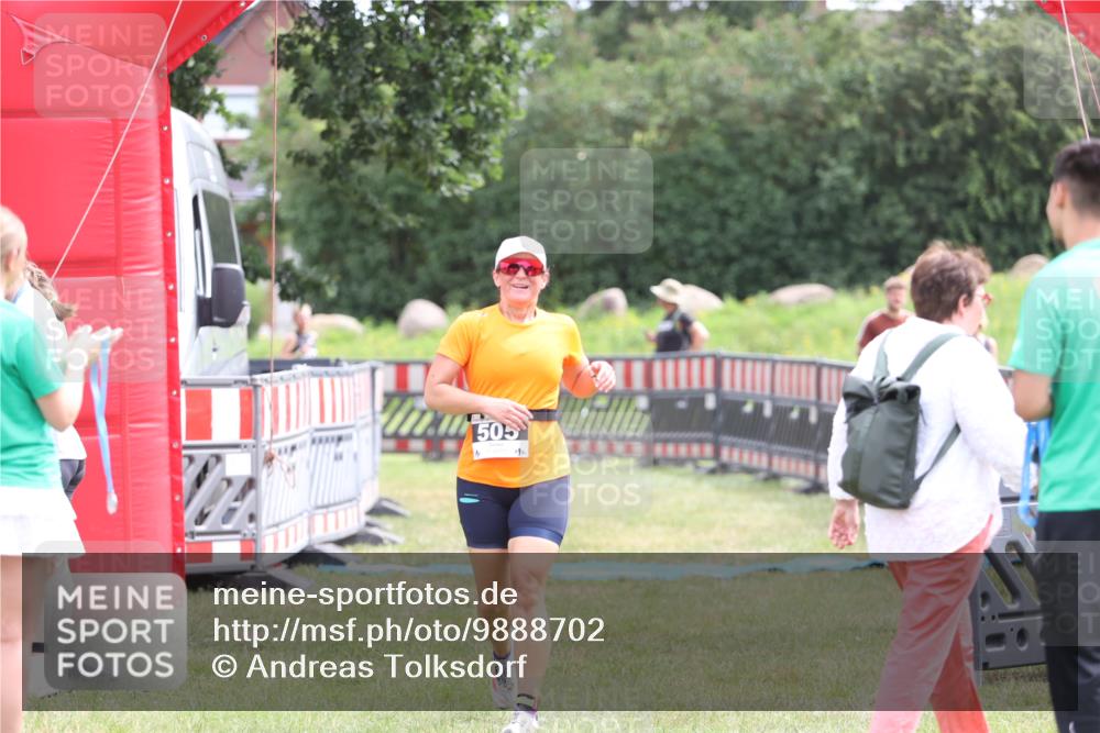 21.06.2026 - 29. Vierlanden-Triathlon Andreas Tolksdorf http://msf.ph/oto/9888702 21.06.2026 11:51:19 Ziel 505, 534, 612, 505, 534, 612 meine-sportfotos.de