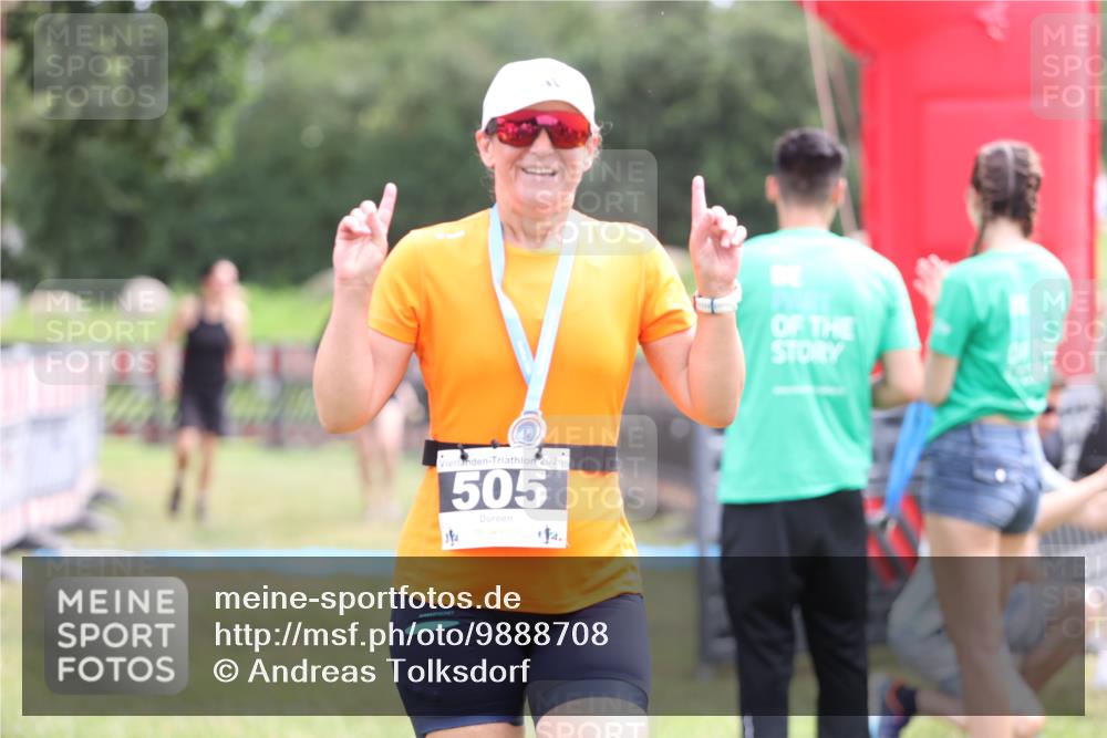 21.06.2026 - 29. Vierlanden-Triathlon Andreas Tolksdorf http://msf.ph/oto/9888708 21.06.2026 11:51:25 Ziel 534, 612, 534, 612 meine-sportfotos.de