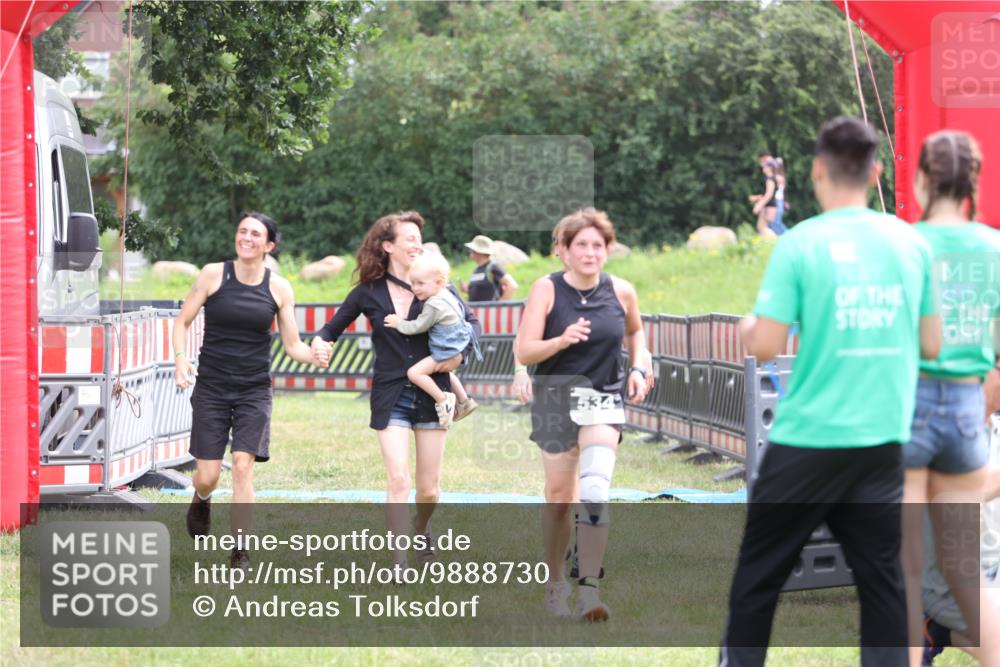 21.06.2026 - 29. Vierlanden-Triathlon Andreas Tolksdorf http://msf.ph/oto/9888730 21.06.2026 11:51:29 Ziel 299, 534, 612, 299, 534, 612 meine-sportfotos.de